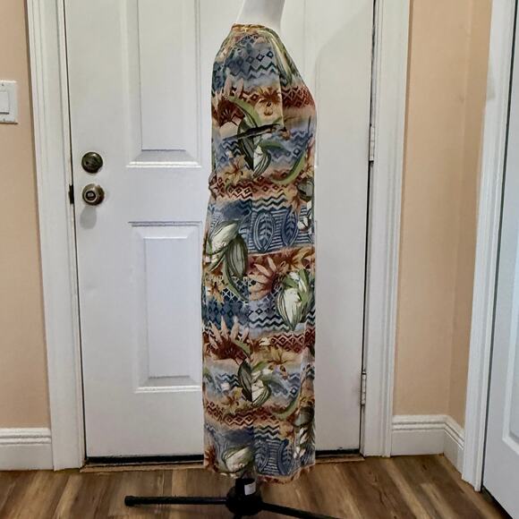 J.S.J. Petites Dress Size tag gone. Estimate size petite small see measurements - Picture 5 of 6